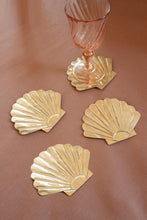 Load image into Gallery viewer, Brass Shell Coaster Set
