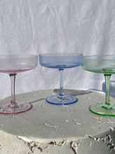 Load image into Gallery viewer, Ribbed Cocktail Glass Set - Blu
